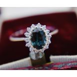 *STUNNING* 1.50CT SAPPHIRE (RARE BLUE/ GREEN "TEAL") & DIAMOND WHITE GOLD HALO RING (SIZE K / L)