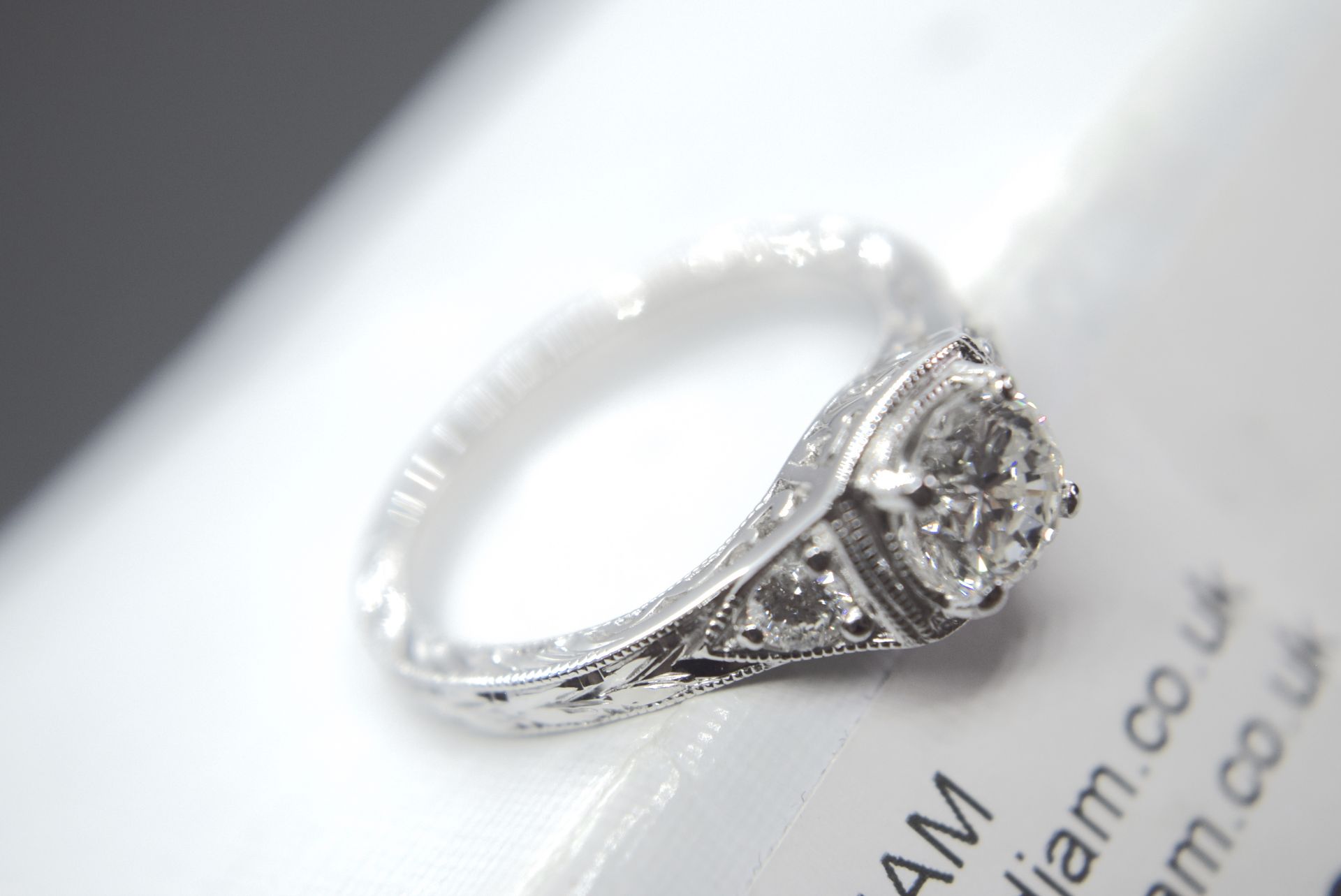 PLATINUM 1.00CT VS2 / G DIAMOND RING - ART DECO/ MILGRAIN SETTING - BOXED WITH CERTIFICATE PACKET - Image 3 of 6