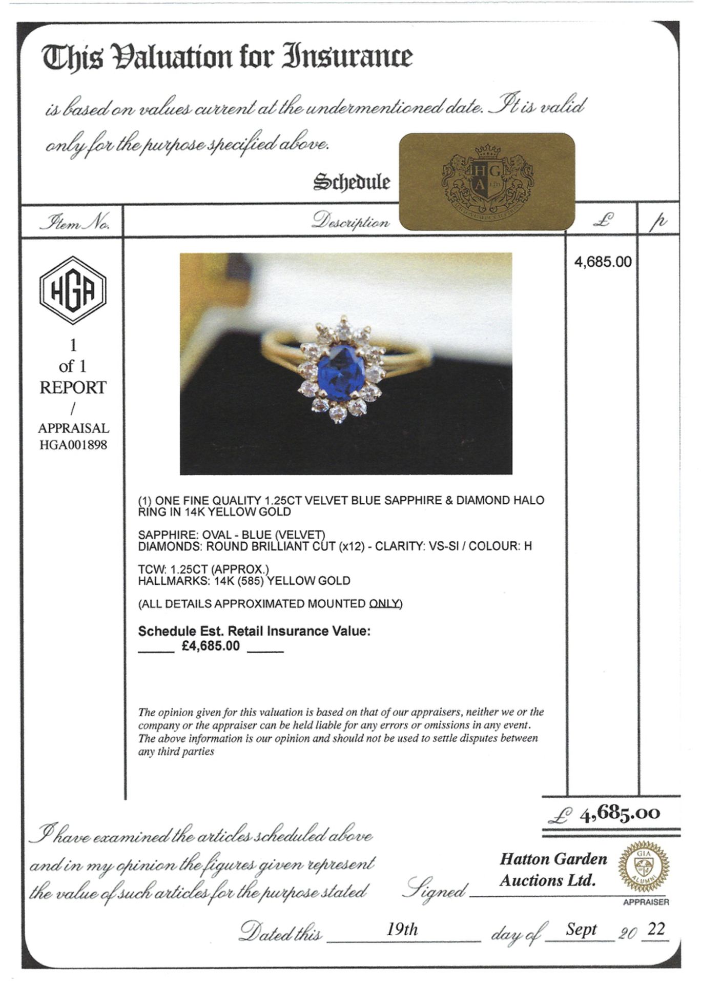 FINE QUALITY 1.25CT VELVET BLUE SAPPHIRE & DIAMOND HALO RING IN 14K YELLOW GOLD - Image 2 of 9