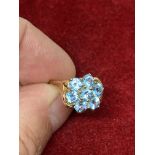 9ct GOLD BLUE STONE SET RING