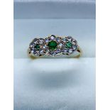 ANTIQUE 9ct GOLD EMERALD & DIAMOND 3 ROW CLUSTER RING (SIZE M)