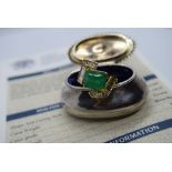 18K YELLOW GOLD EMERALD & DIAMOND RING WITH CERTIFICATE