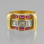 Tank ring in yellow and white gold 18 Karat, set with three diamonds for an estimated total weight