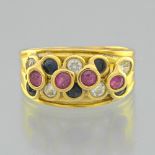 Onyx and garnets ring In yellow gold 18 Karat set with three colours (black, red and white) of