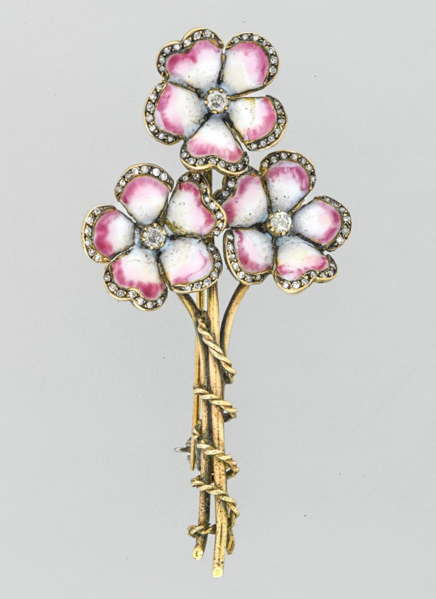Three flowers enamel and diamonds brooch In yellow and white gold 9 Karat, enamel and old cut