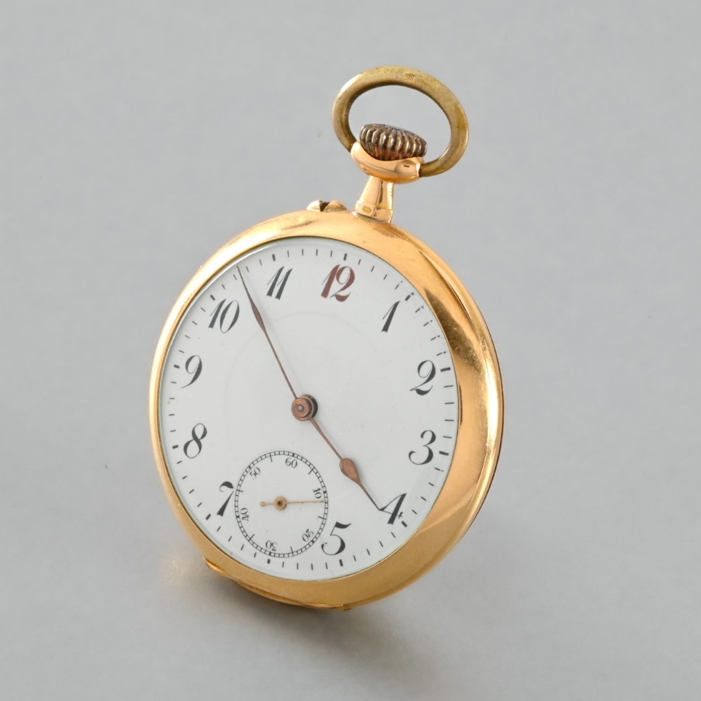 Golden pocket watch in its shrine Open dial pocket watch in yellow 18-carat gold. White enamel dial, - Image 2 of 6