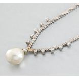 White gold, pearl and diamond "V" necklace Semi-rigid choker in white 14-carat gold decorated with a
