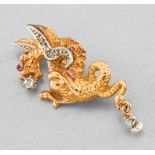 LATE 19TH CENTURY, EARLY 20TH CENTURY Brooch chimera Yellow and white gold 18-carat brooch