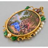 LATE 19TH - EARLY 20TH CENTURY Romantic pendant Pendant in yellow 18-carat gold, decorated with an