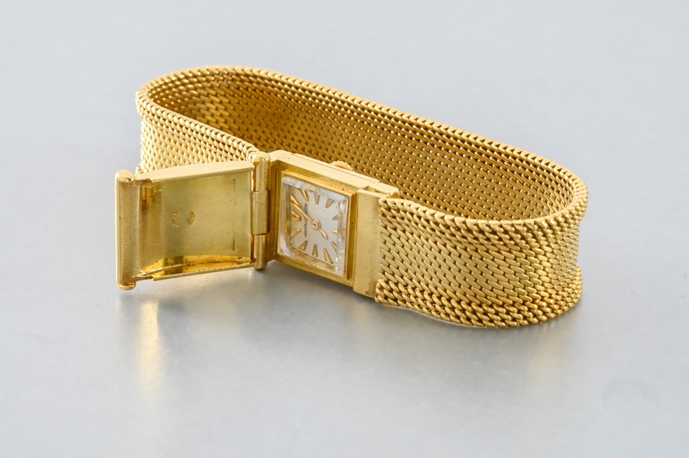 Jaeger-Le Coultre Ladies' watch Wristwatch in yellow 18-carat gold, model calibre 101. Cream- - Image 6 of 9