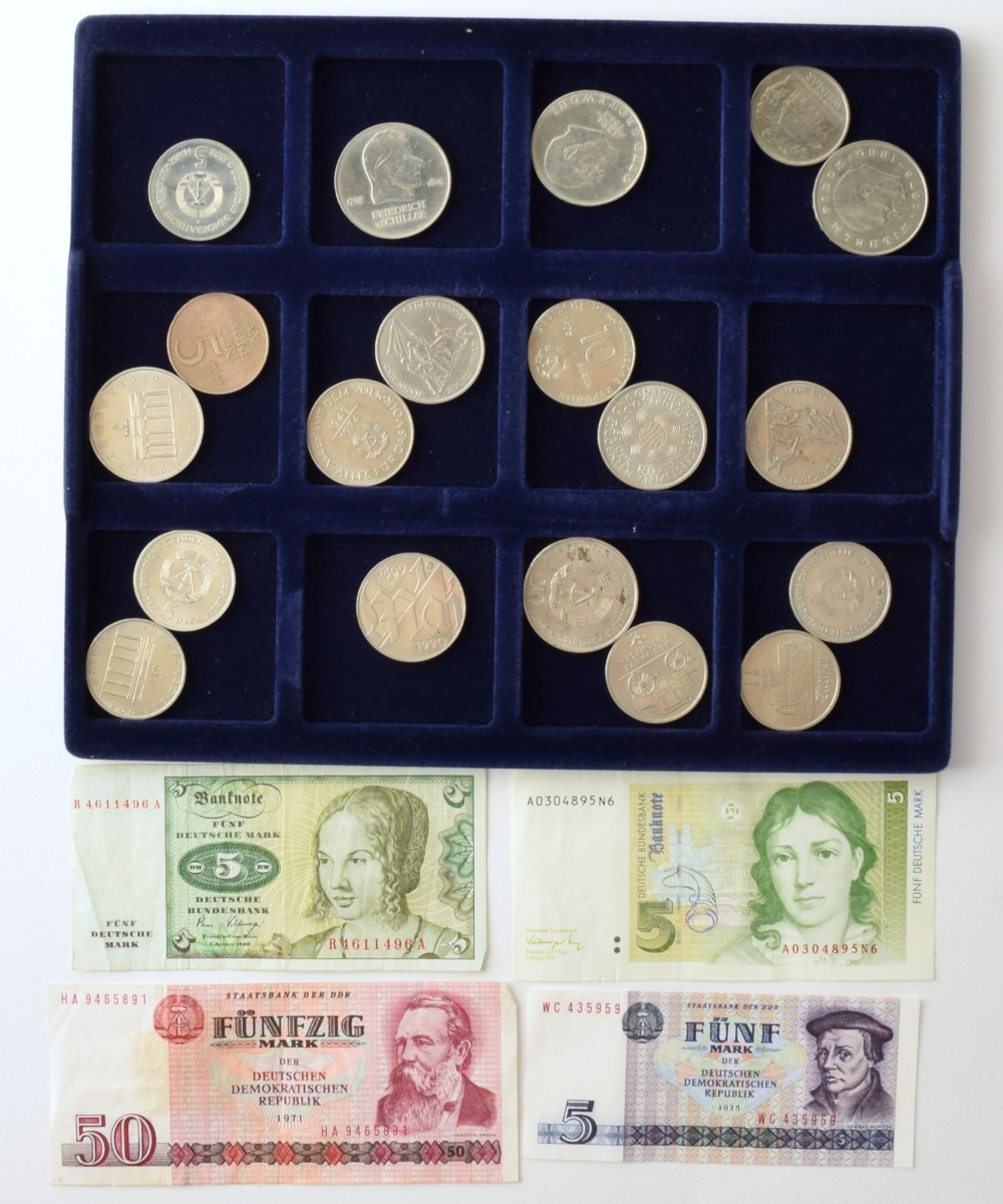 Konvolut DDR-Münzen und -Banknoten - Bild 2 aus 4