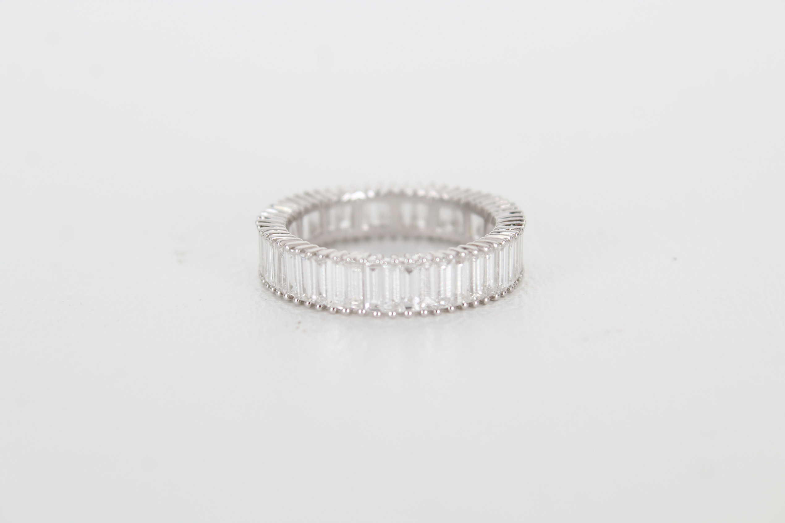 18K White Gold Baguette Cut Diamond Ring