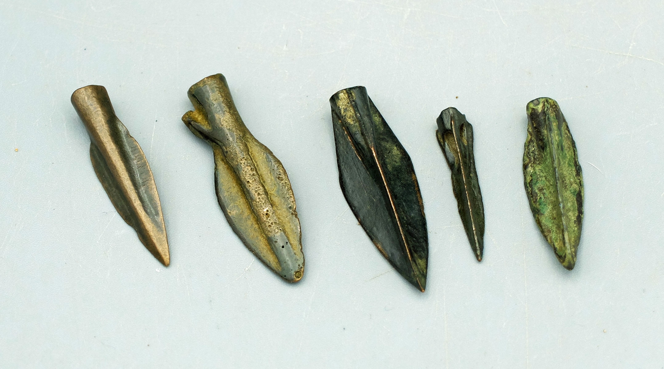 (5) Ancient Bronze Arrowheads, ca. 1200 - 800 BC