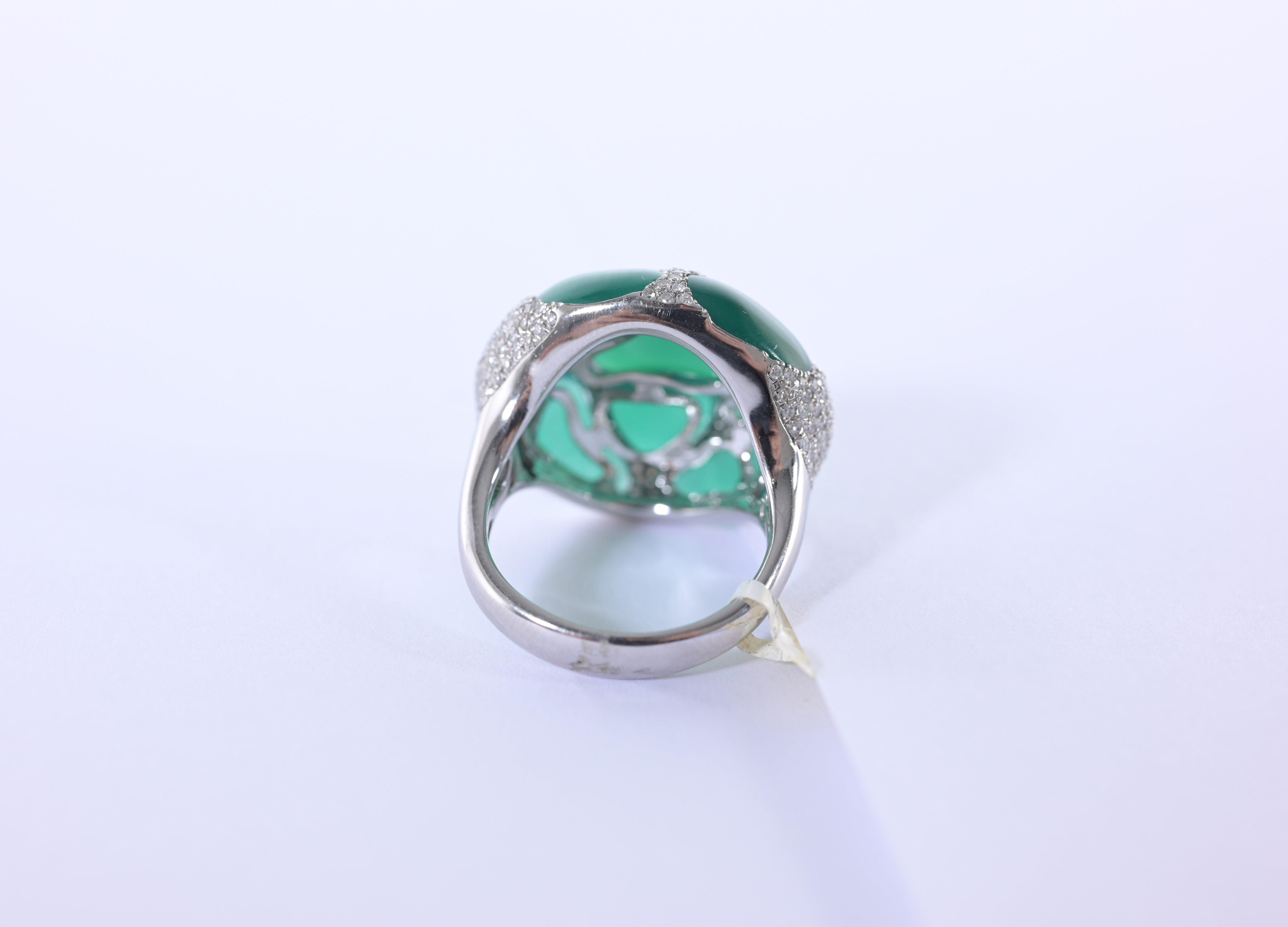 14 White Gold, Green Agate & Diamond Ring - Image 6 of 7