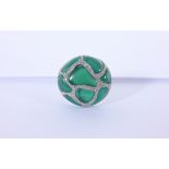 14 White Gold, Green Agate & Diamond Ring