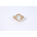 Vintage 10K Gold Opal Ring