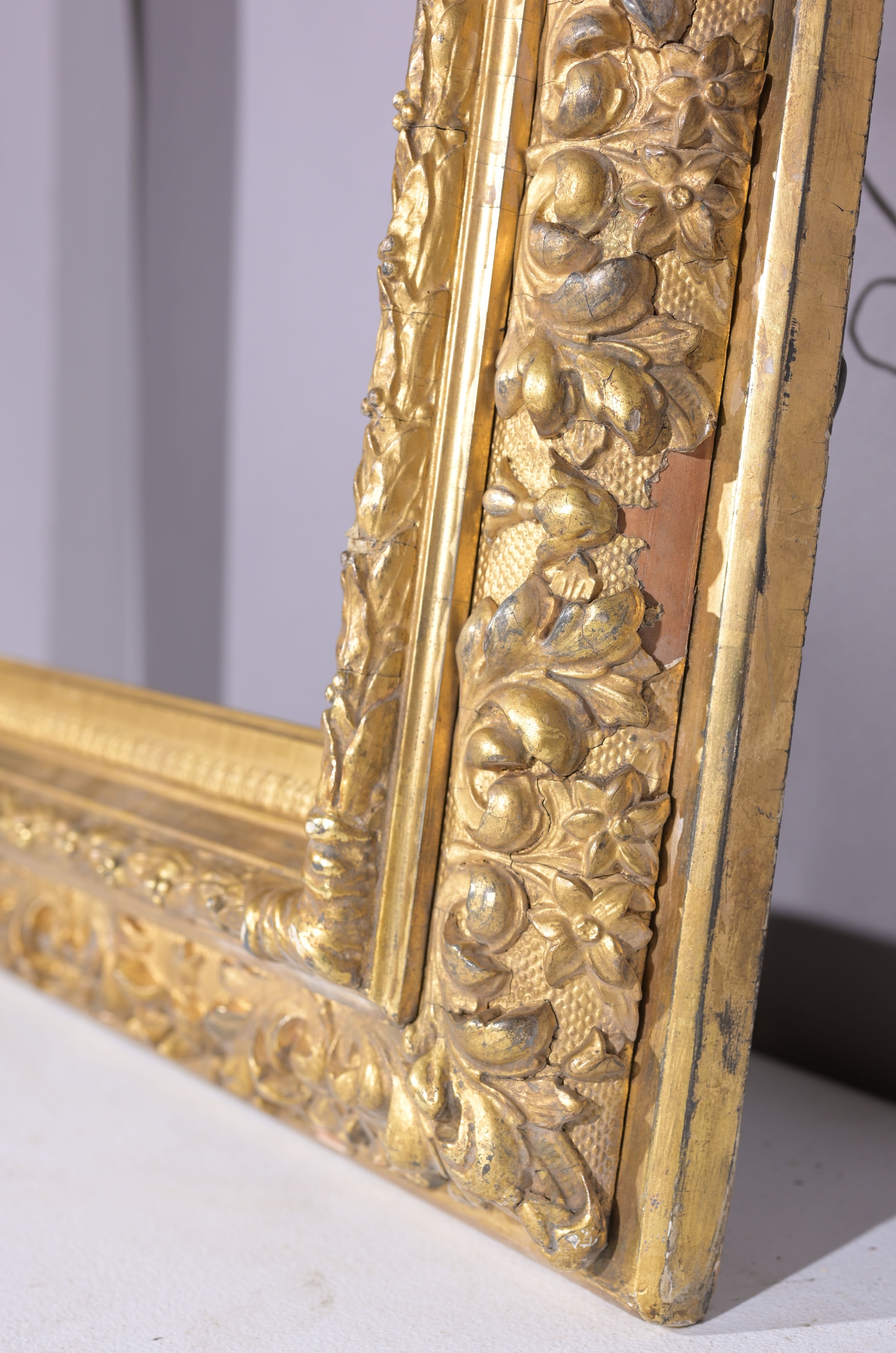 Antique European Gilt Wood Frame - 24.25 x 18.25 - Image 7 of 8