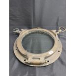White Star Line: Rare cast bronze fully functioning porthole that was formally the property of