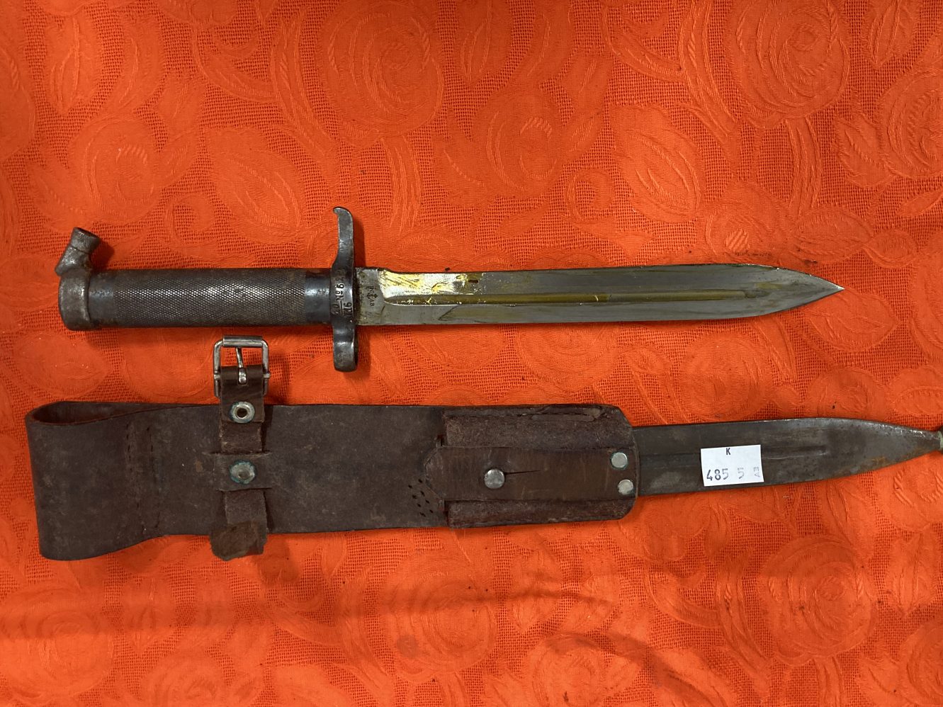 Militaria/Edged Weapons: US M7 bayonet in an M8 scabbard. Plus a Swedish Mauser bayonet. - Image 5 of 7