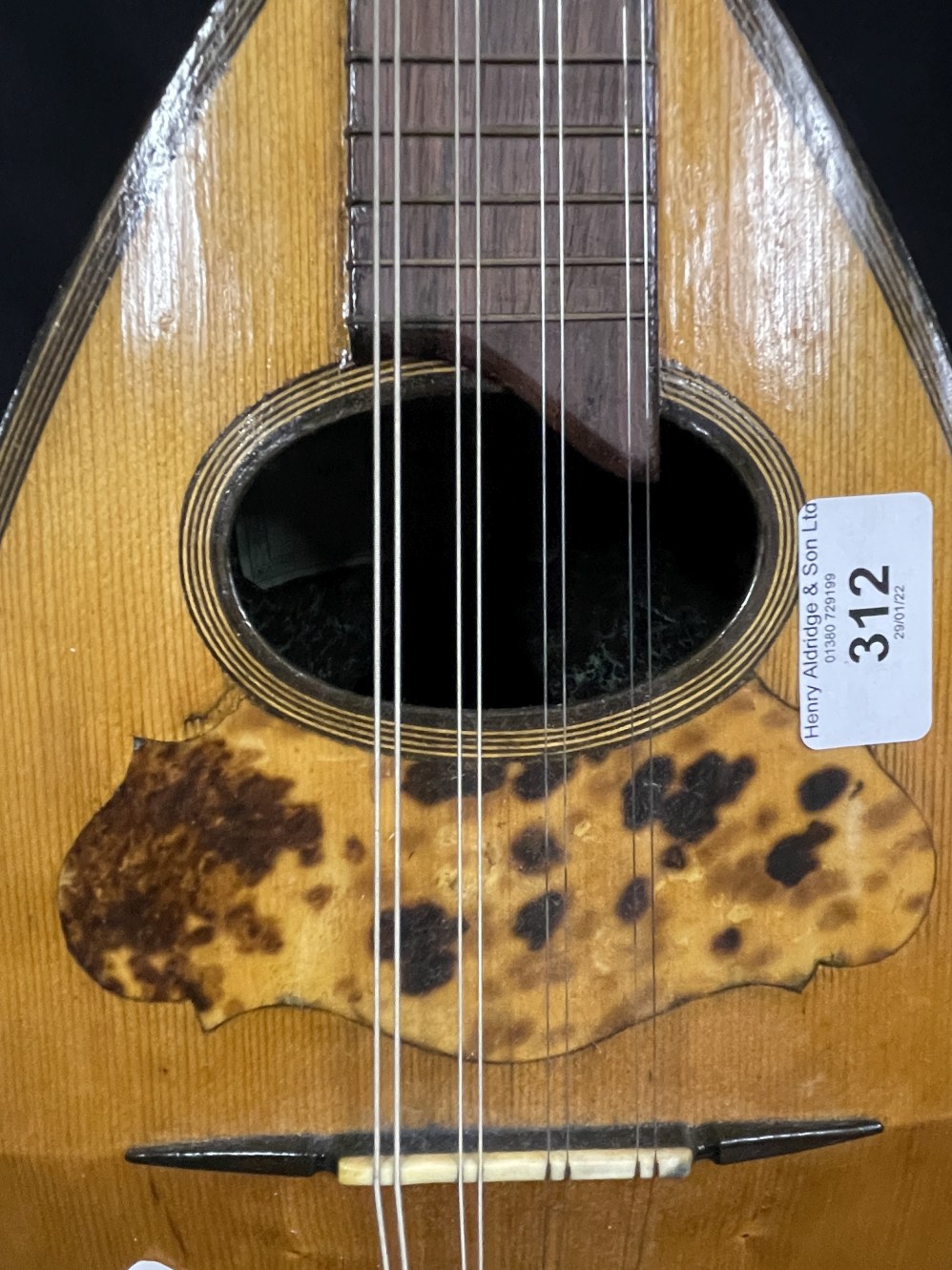 Musical Instruments: Early 20th cent. Italian mandolin by Francesco Perretti & Figli. Bowl back with - Image 2 of 3