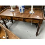 Late 18th/early 19th cent. Mahogany serving table with galleried top and three drawers on