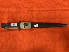 Militaria/Edged Weapons: Wilkinson MK1 bayonet and scabbard marked VR II 99 Wilkinson London.
