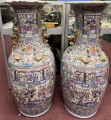 19th cent. Chinese Canton vases with double twin Foo dog handles applied to th sides and dragons