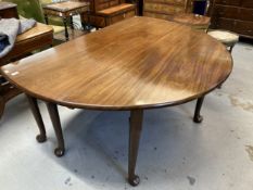 Late 18th/early 19th cent. Mahogany eight seat drop leaf dining table on club supports. 69ins. x