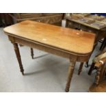 Early 19th cent. Mahogany demi-lune tea table on tapering supports. 41ins. x 20ins. x 30ins.