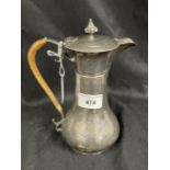 Hallmarked Silver: Bachelor hot water jug hallmarked Birmingham. Weight 13.83oz.