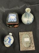 Oriental Ware: 19th/early 20th cent. Chinese items to include two small vases, papier-mache box with