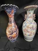 19th cent. Chinese Canton famille rose vase painted with panels enclosing scenes of warriors,