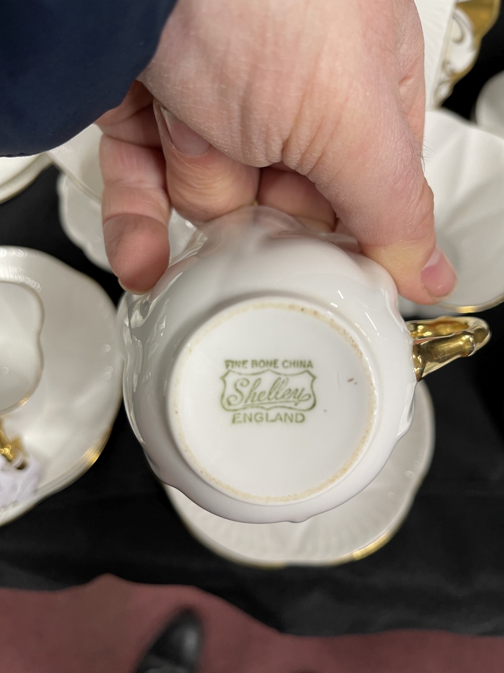 20th cent. Ceramics: Shelley 'Dainty' white and gilt tea china, six cups, saucers and side plates, - Image 3 of 3