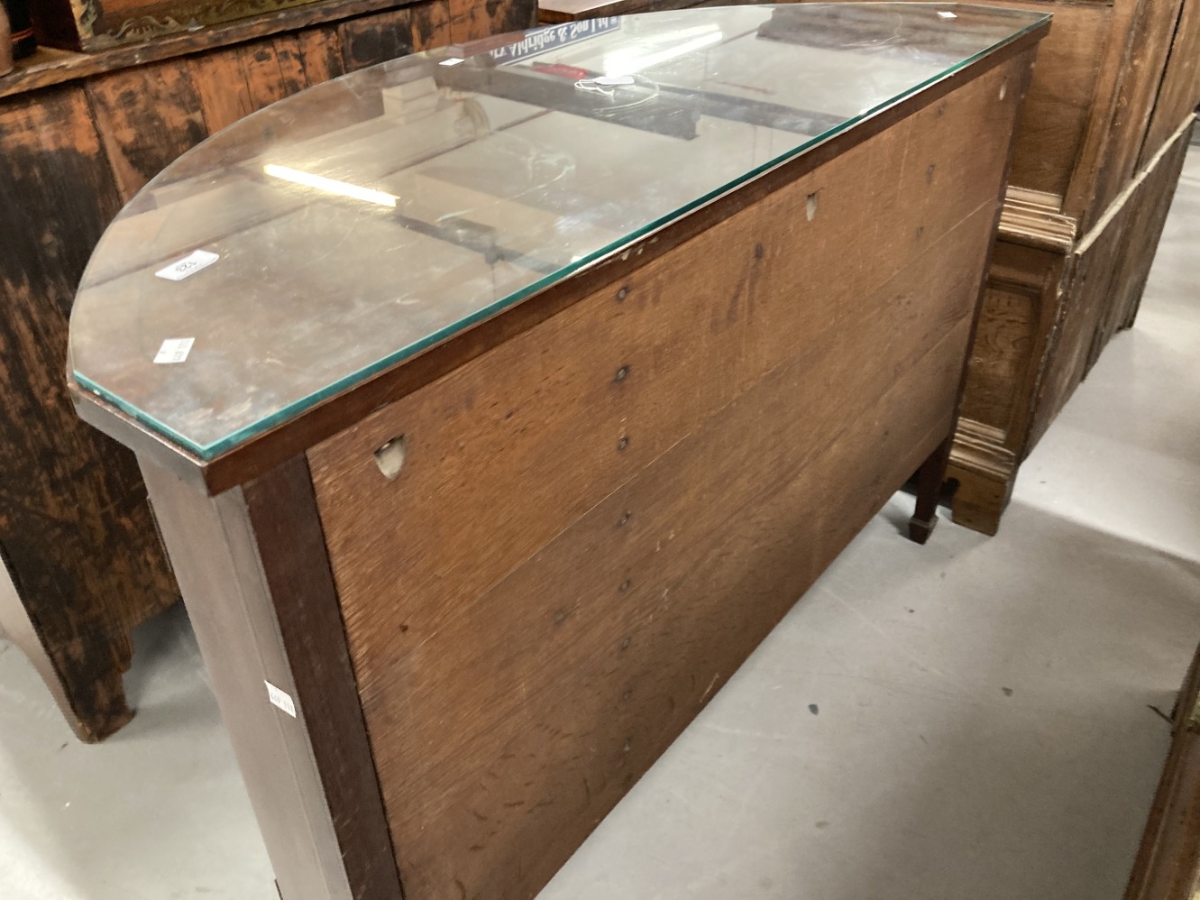 18th/19th cent. Hepplewhite style walnut and mahogany demi-lune cabinet with satinwood and - Image 3 of 4