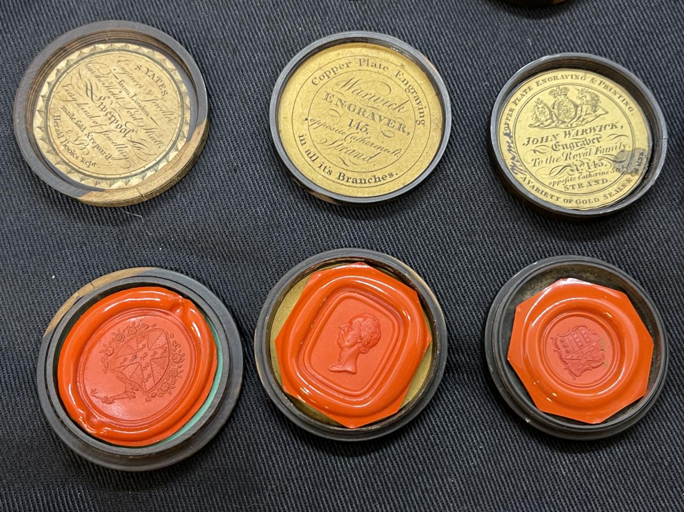 19th cent. Lignum Vitae cased wax seals, various London makers. Sizes range from 1ins. to 1½ins. (9) - Image 2 of 2