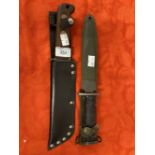 Militaria/Edged Weapons: US M5 A1 bayonet with M8A scabbard, Vietnam War era. Plus British Army