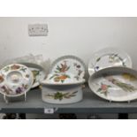 20th cent. Ceramics: Royal Worcester Evesham eleven piece dinner service consisting of plates x 6,