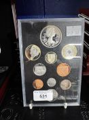 Numismatics: Coins, proof sets The Royal Mint 2008 - 2012 United Kingdom proof coin sets in