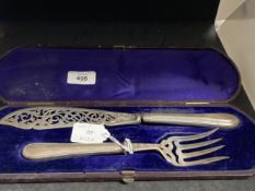 Hallmarked silver: Victorian fish servers in fitted case with bead pattern handles hallmarked