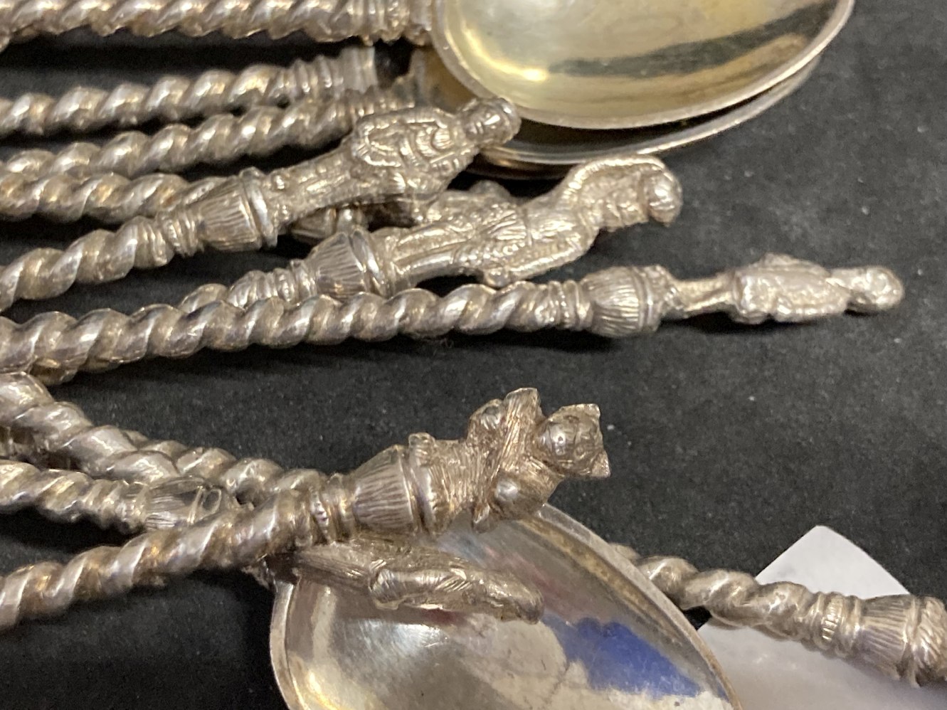 Norwegian Silver: Serving spoon Brødrene Lohne of Bergen, 830g. Approx. 3oz. Plus a set of twelve - Image 2 of 2