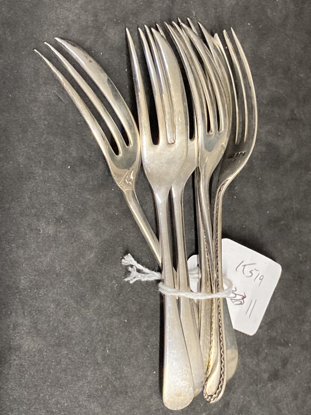 Hallmarked Silver: Set of six cake forks, bead pattern handles, hallmarked Sheffield. Weight 3. - Image 3 of 3