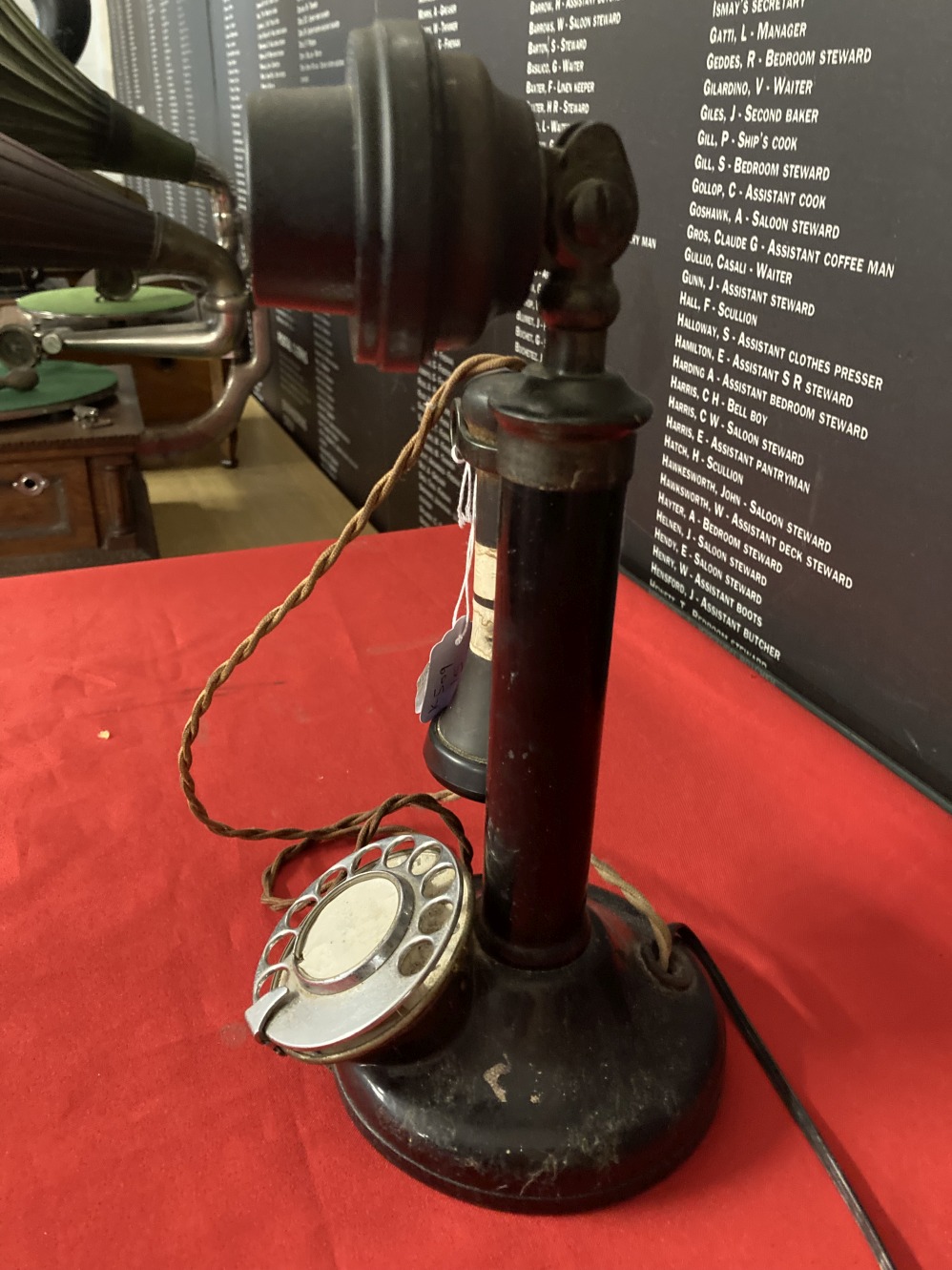 Early 20th cent. Stick telephone iron and Bakelite. Serial No. T.E. 234 No. 22 with chromium numeric - Image 3 of 3