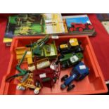 Toys: Diecast Britain's farming Machinery John Deere 3200 Telehandler (no bucket), New Holland