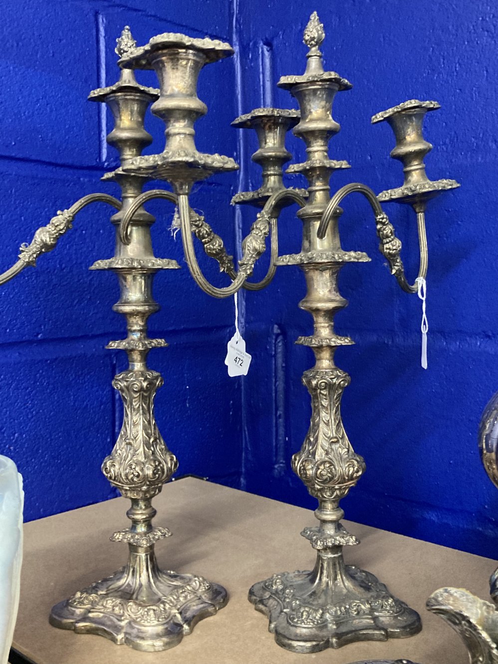 20th cent. Silver plated three branch candelabra with lift off arms to use as single candlesticks,