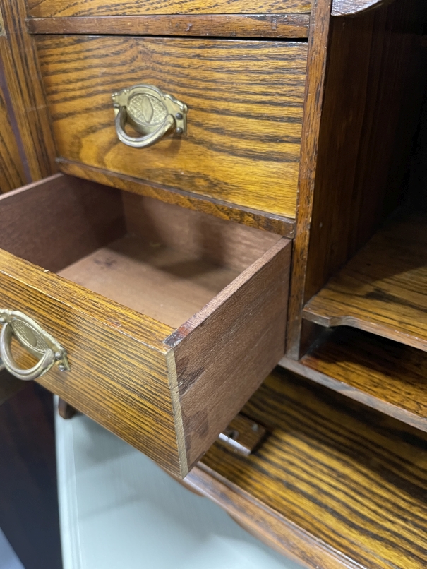 20th cent. Oak smokers companion glazed door, fitted interior of three drawers, pipe rack, storage - Image 4 of 7