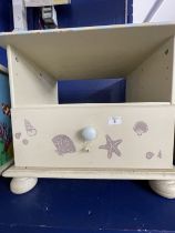 20th cent. Painted pine low bedside cabinet decorated with seashell design. 23ins. x 19ins. x 20½