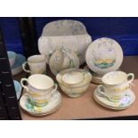 20th cent. Ceramics: Crown Staffordshire twenty-one piece (six settings) tea service with yellow