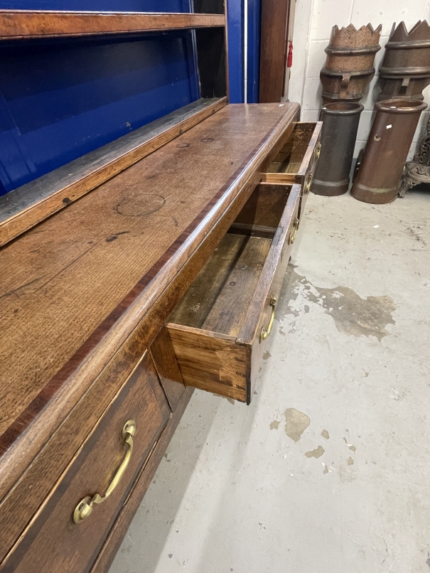 18th cent. Oak dresser the base with three drawers brass handles crossbanded with mahogany on - Image 3 of 4