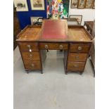 19th cent. Mahogany knee hole desk with one central drawer and three drawers either side. Plus an