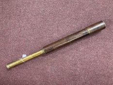 Scientific Instruments: WWI R. & J. Beck 1916 two draw telescope leather bound with glare slide,